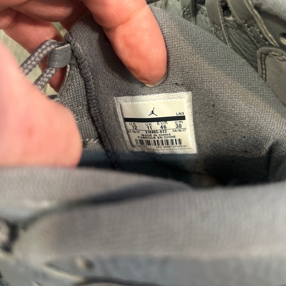 Size 12 - Nike Air Jordan 10 Retro 2018 Cool Grey Sz 12 Plus Receipt - Picture 8 of 16